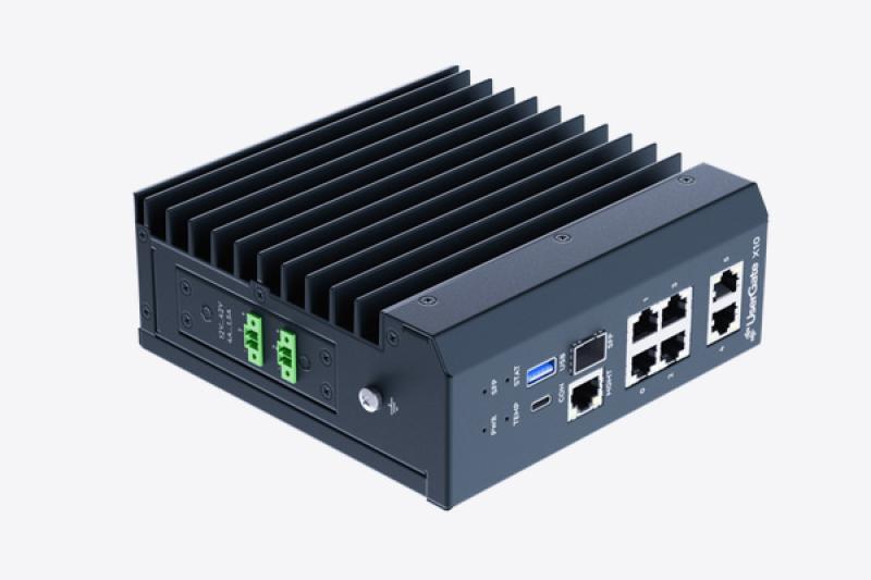Выдерживает мороз до −40 °C и защищает от кибератак: UserGate представила платформу uNGFW X10 для бесперебойной работы промышленности в экстремальных условиях